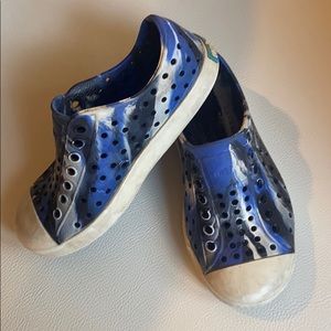 Boys Native shoes size 10 blue/white/black